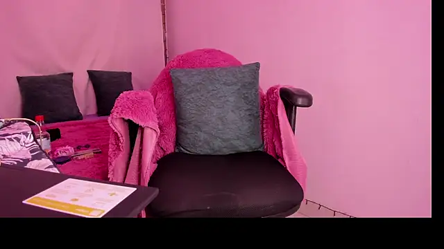 Sandy-13 online show from December 21, 2025, 10:50 am