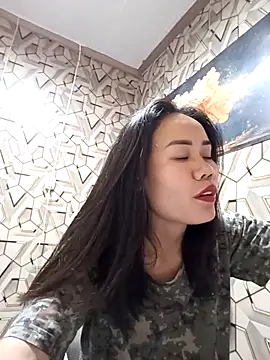 sexhot 22 online show from October 12, 2025, 4:14 am