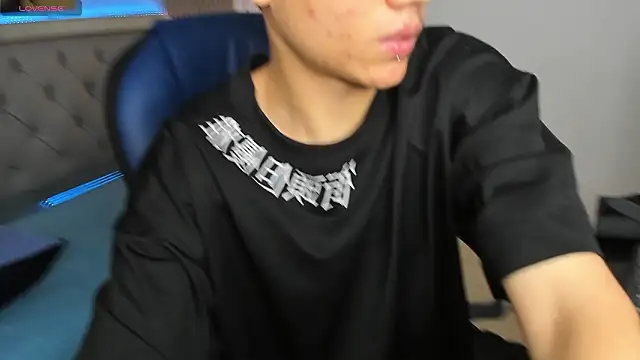 Snapshot of SamBlack_ chatting on February 27, 2026, 7:35 pm SamBlack online show from February 27, 2026, 7:35 pm