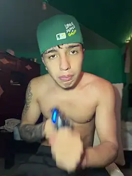 pabonsito online show from April 16, 2026, 4:46 am