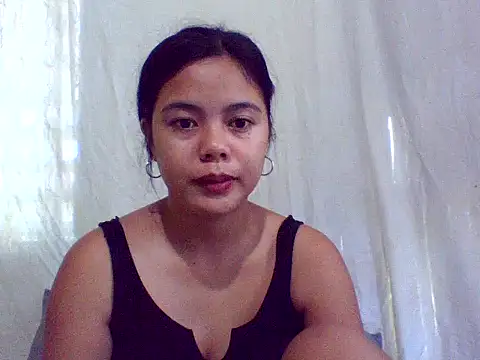 sweet heaven00 online show from October 3, 2025, 12:14 am