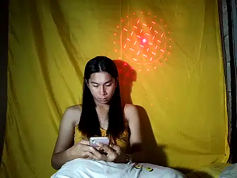 Asian PrettyAle online show from June 15, 2026, 11:32 am