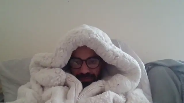 Snapshot of MartyTheSmarty chatting on November 27, 2025, 4:40 pm MartyTheSmarty online show from November 27, 2025, 4:40 pm