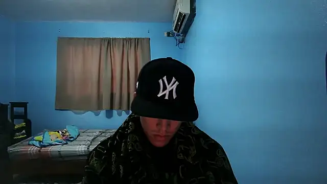 Jaket lovers online show from November 25, 2025, 6:52 pm