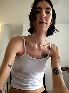 Snapshot of sweetsinxxx chatting on June 7, 2026, 2:22 pm sweetsinxxx online show from June 7, 2026, 2:22 pm