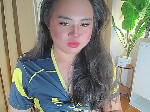 ursexy ceciliaxx online show from April 8, 2026, 10:11 pm