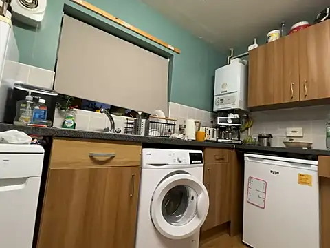 Snapshot of Dilfcam101 chatting on October 12, 2025, 6:04 am Dilfcam101 online show from October 12, 2025, 6:04 am