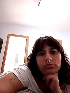 tutermitoa online show from October 15, 2025, 4:11 am