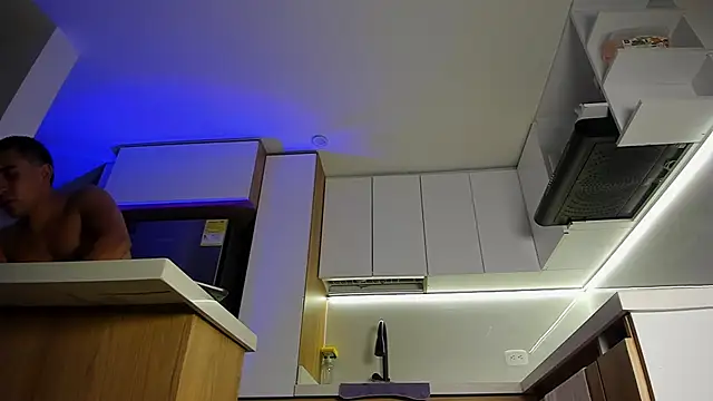 SusanClarck online show from October 28, 2025, 12:00 am