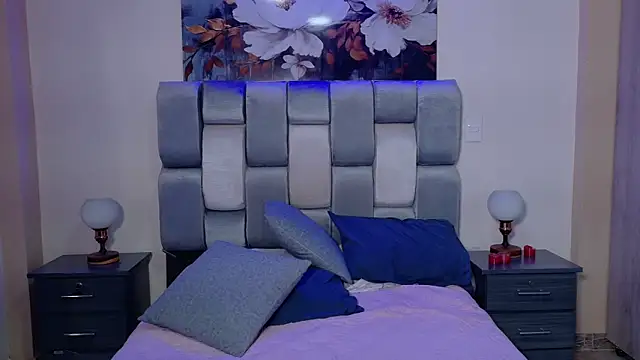 saramikaelson online show from October 21, 2025, 8:08 pm