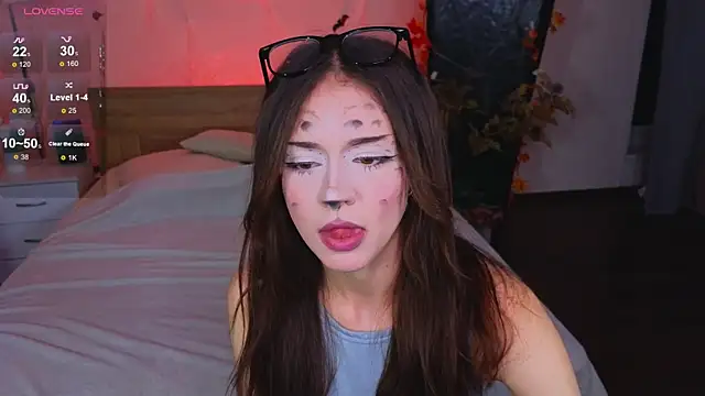 Snapshot of Adetta chatting on October 23, 2025, 12:26 pm Adetta online show from October 23, 2025, 12:26 pm