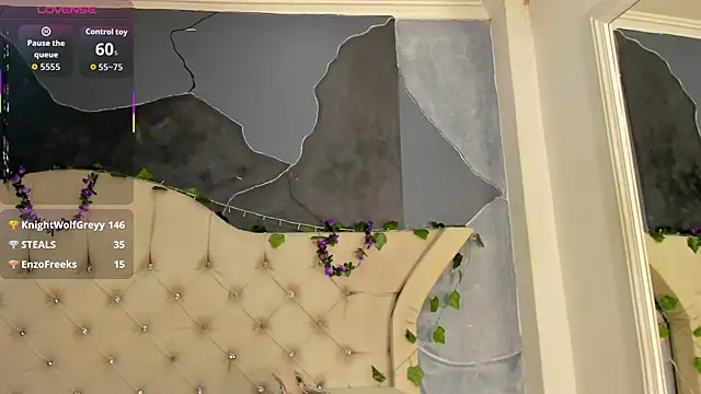 Snapshot of AmbarFoxx_ chatting on February 24, 2026, 4:35 am AmbarFoxx online show from February 24, 2026, 4:35 am