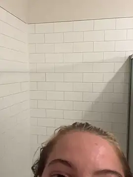 imtessaxoxo online show from September 23, 2025, 7:15 am