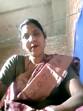 Savita992 online show from February 4, 2026, 9:04 am