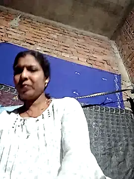 Savita992 online show from November 24, 2025, 10:21 pm