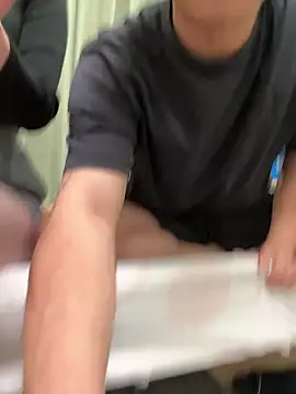 C-4bomb online show from October 6, 2025, 1:56 pm