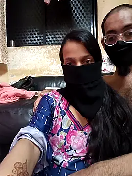 Snapshot of ursumita chatting on October 18, 2025, 7:16 pm ursumita online show from October 18, 2025, 7:16 pm