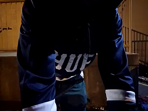 sloppytopkins online show from September 11, 2025, 7:19 am