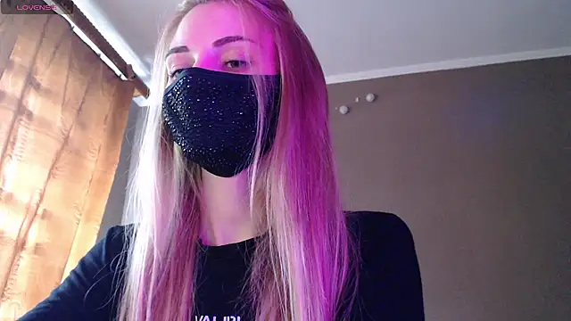 Iris lave online show from September 24, 2025, 2:12 pm