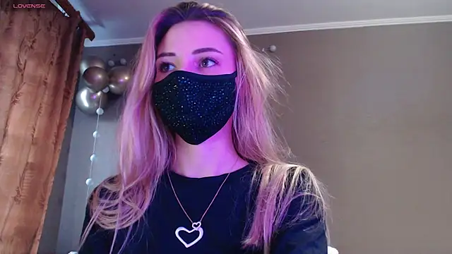 Iris lave online show from November 22, 2025, 2:05 pm