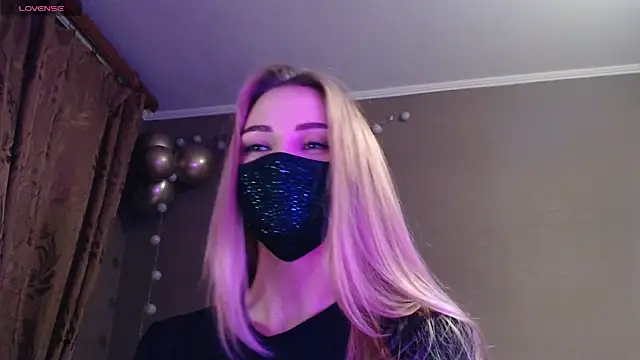 Iris lave online show from November 12, 2025, 4:11 pm