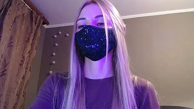 Iris lave online show from September 12, 2025, 6:18 pm