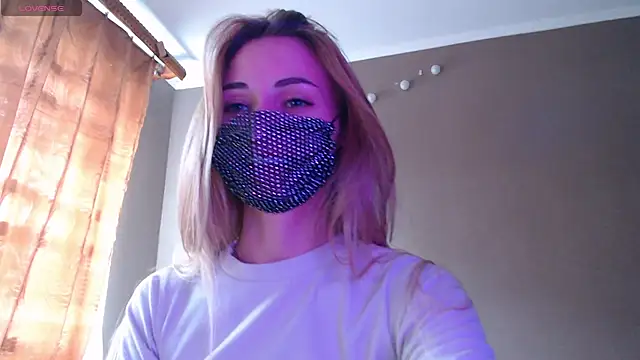 Iris lave online show from September 10, 2025, 2:16 pm