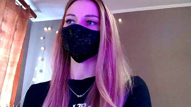 Iris lave online show from February 25, 2026, 2:28 pm