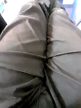 hackyourpussyxh online show from October 2, 2025, 10:18 am