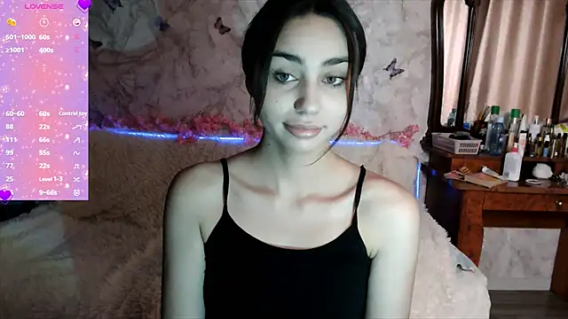 ChocolateKity online show from September 12, 2025, 3:39 am