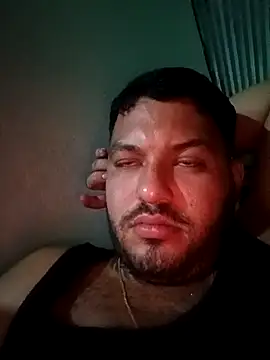 Frank0021 online show from November 19, 2025, 12:10 am