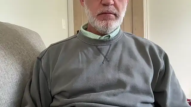 Snapshot of braselton06 chatting on May 15, 2026, 2:15 pm braselton06 online show from May 15, 2026, 2:15 pm