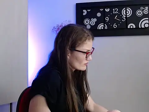 Camila-ventura online show from October 9, 2025, 6:19 pm