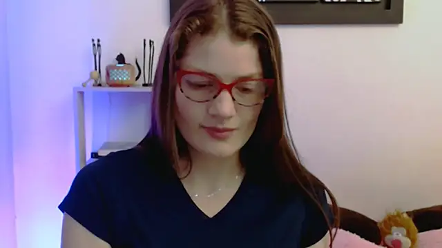Camila-ventura online show from May 24, 2026, 11:43 am