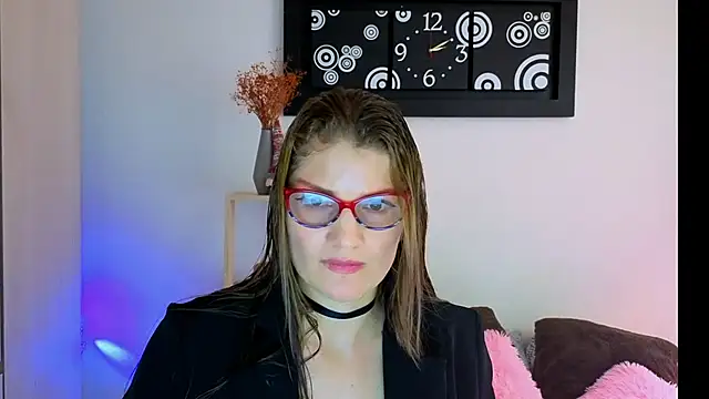 Camila-ventura online show from December 14, 2025, 7:08 pm