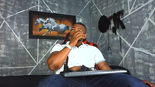 big blackmen19 online show from April 14, 2026, 12:32 pm