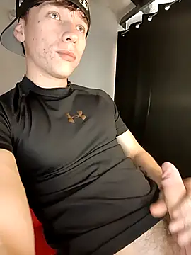 Logan sixxer online show from October 8, 2025, 9:15 pm