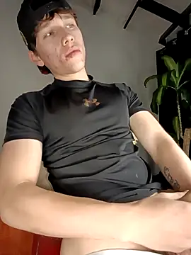 Logan sixxer online show from December 3, 2025, 10:20 pm