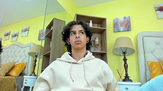 Ibratxandy online show from October 17, 2025, 10:00 pm