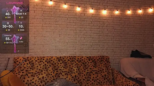 Snapshot of ReginaFoXXXy chatting on November 26, 2025, 9:42 am ReginaFoXXXy online show from November 26, 2025, 9:42 am