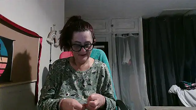 Mistress-Ivy51 online show from November 23, 2025, 6:12 am