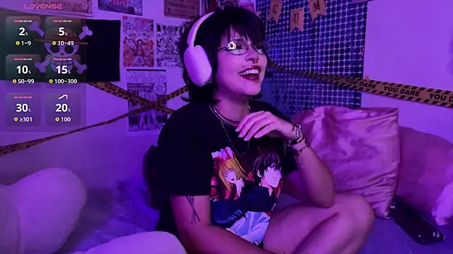 PixelKitty  online show from May 15, 2026, 1:47 am
