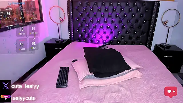 lesly cutee online show from September 11, 2025, 12:38 pm