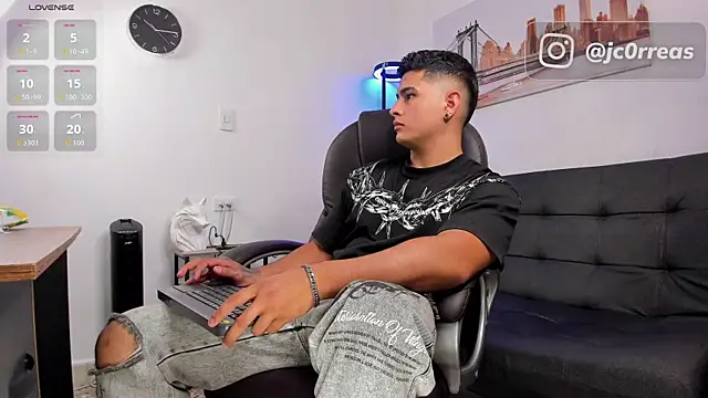  Juanes online show from October 27, 2025, 10:11 pm