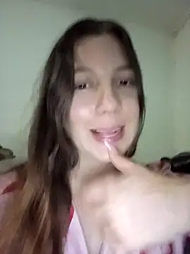 Arianna Moss online show from September 26, 2025, 3:57 am