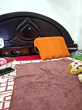 Snapshot of Lena079 chatting on February 3, 2026, 2:53 am Lena079 online show from February 3, 2026, 2:53 am