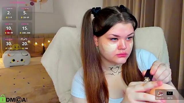 Snapshot of elle_one chatting on October 31, 2025, 3:47 am elle one online show from October 31, 2025, 3:47 am