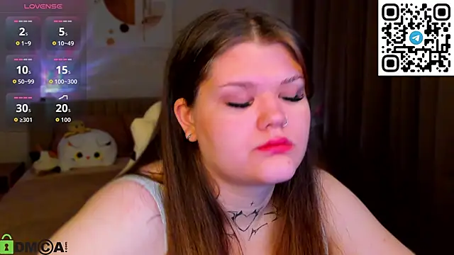 Snapshot of elle_one chatting on October 15, 2025, 3:05 am elle one online show from October 15, 2025, 3:05 am