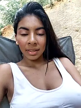 chaparritahot99 online show from November 7, 2025, 11:48 am