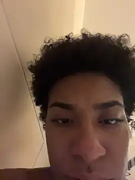 Tu GataLinda online show from January 16, 2026, 5:00 am